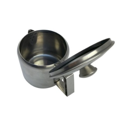 Latieră cu capac, recipient din inox pentru servit lapte frișcă și dulceață la cafea, prevăzut cu fantă de scurge și sită 0.6 L