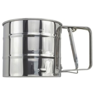 cană de patiserie din inox cu mâner special pentru cernut sau pudrat zahăr și făină