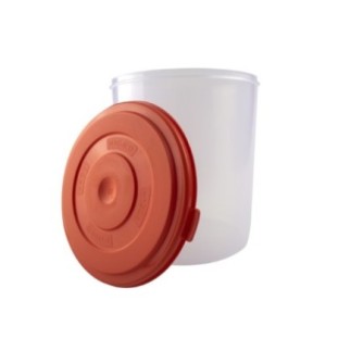 recipient cilindric din plastic cu capac rotund roșu sprijinit de el
