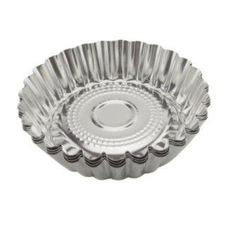 set de patru forme rotunde cu pereți ondulați pentru copt savarine aranjate una într-alta