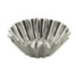 formă metalică rotundă cu pereți ondulați pentru copt mini cozonac sau prăjituri