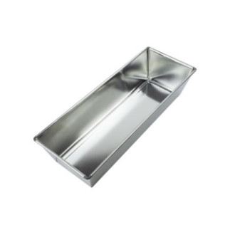 tavă metalică dreptunghiulară pentru coacerea pâinii sau a checului