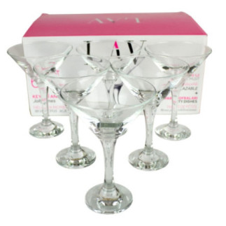 set de 6 pahare pentru cocktailuri martini din sticlă în fața cutiei în care sunt ambalate