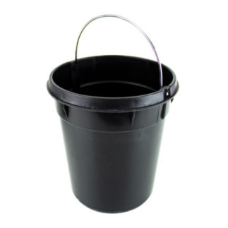 găleată din plastic neagră cu mâner metalic pentru coș de gunoi