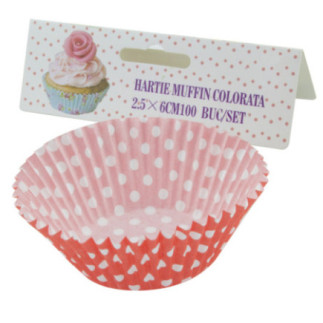 hârtie de copt muffin rotundă cu pereți ondulați în fața etichetei de carton